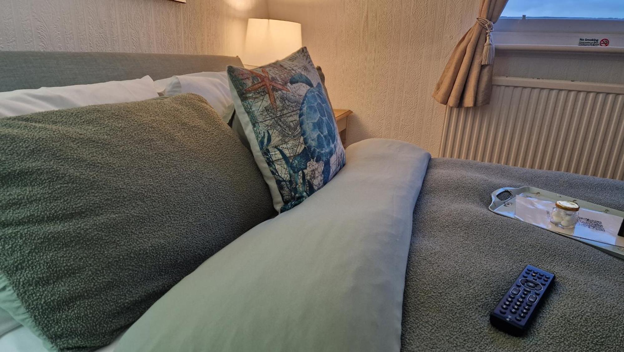 The Ocean Guest House Weymouth Exteriör bild